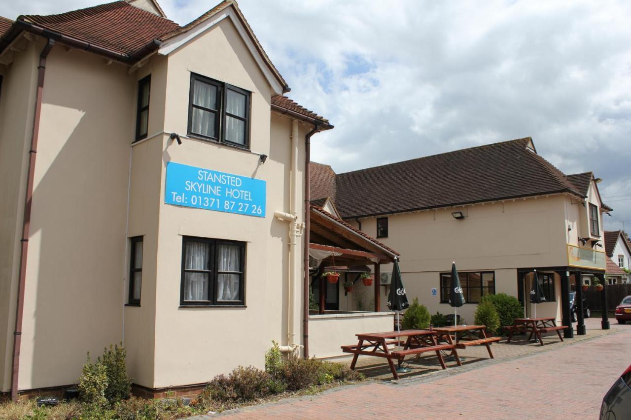 Stansted Skyline Hotel Great Dunmow Buitenkant foto